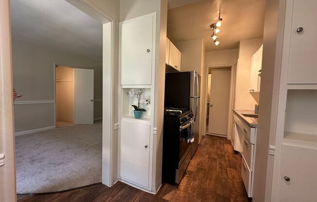 Alexander’s Place at 1625 H ~ Discover Timeless Charm in the Heart of it All!