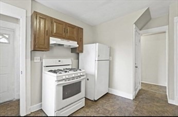 5 beds, 1 bath, 1,500 sqft, $1,700, Unit 2