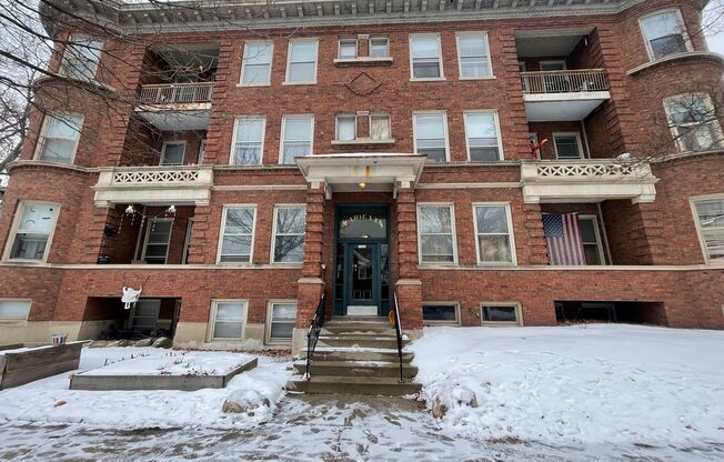 2320 E Belleview Pl.