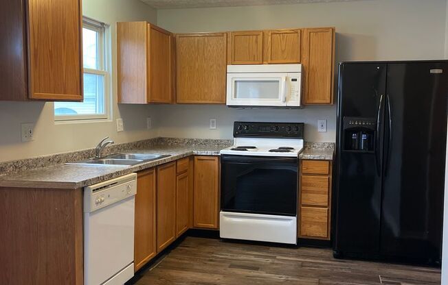 Introducing a charming 3 bedroom, 1.5 bathroom home for rent in Columbus, OH!