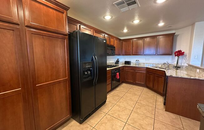 Fully Furnished Condo in Gated Summerlin Community – Resort-Style Living!