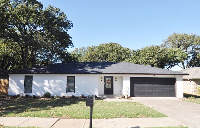 AMAZING REMODELED home in Bedford, Great location!