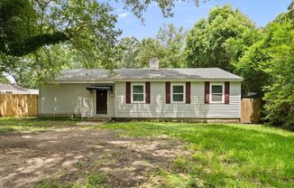 CLOSE TO UNIVERSITY OF SOUTH ALABAMA(USA)