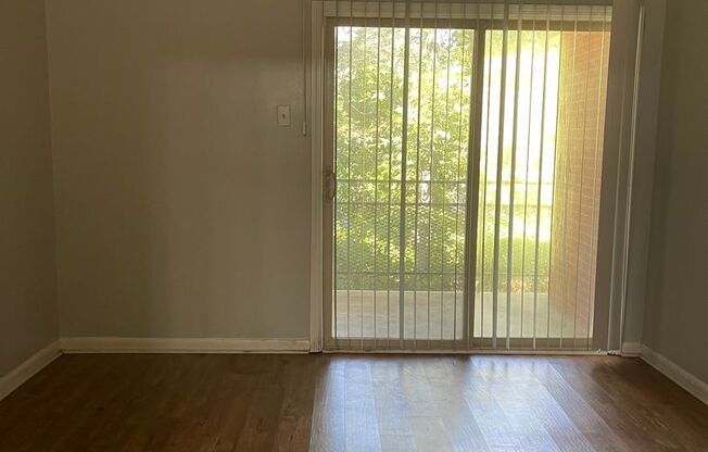 1 bed, 1 bath, $1,175, Unit APARTMENT 304B