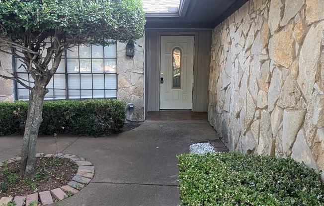9821 BANCROFT
