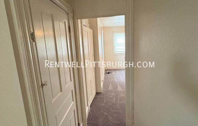 1612 5 AVE
