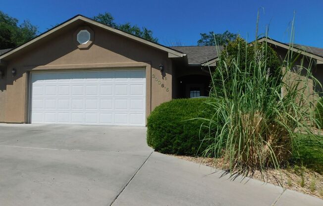 Spacious Duplex in Autumn Glen Subdivision