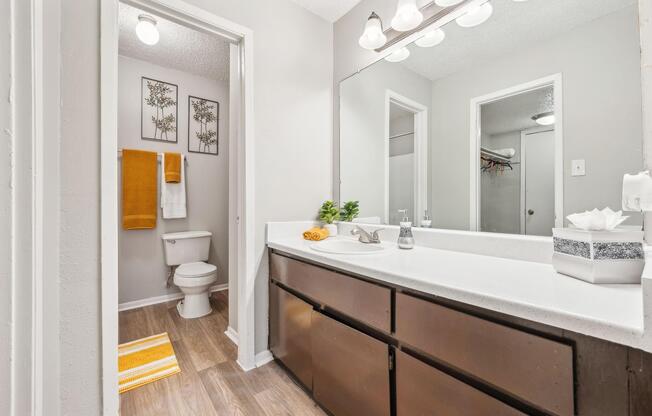 1 bed, 1 bath, 650 sqft, $1,099