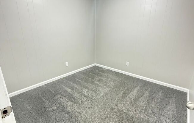 3 beds, 1.5 baths, 1,000 sqft, $1,346, Unit 436-A