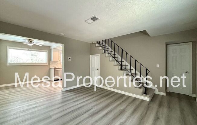 1749 E FAIRFIELD CT
