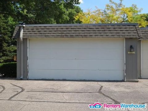 10531 DUPONT RD S