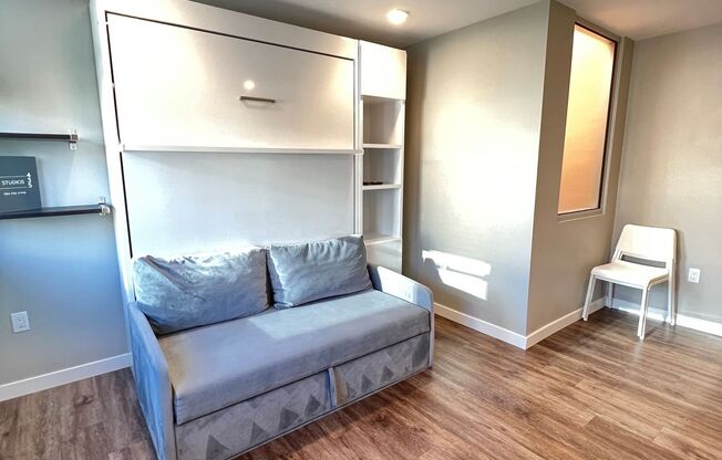 Studio, 1 bath, 346 sqft, $1,895, Unit 434-407