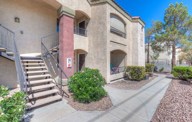 2 beds, 2 baths, $1,400, Unit # 2152