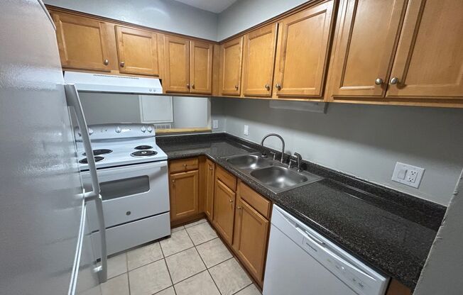 2 beds, 2 baths, $1,195, Unit 3609 D-47