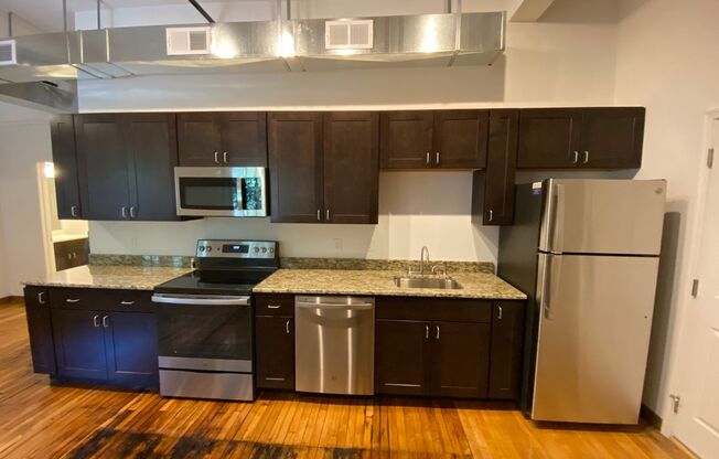 1 bed, 1 bath, 534 sqft, $1,200, Unit Unit 106A