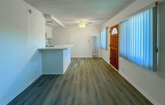 Charming Apartments in Playa Del Rey – Prime Location!