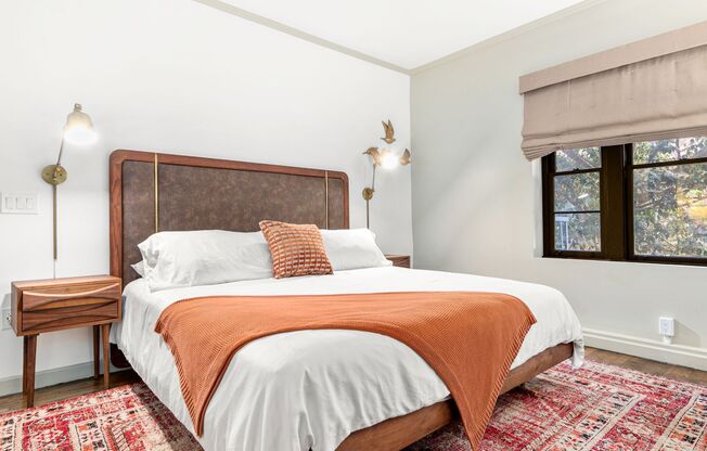 Studio, 1 bath, 300 sqft, $1,600, Unit 204H