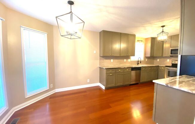 3 beds, 2 baths, $1,895, Unit # JO CT