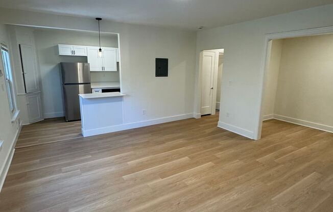 1 bed, 1 bath, 425 sqft, $1,646, Unit 409