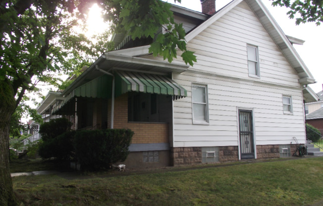 241 BODEN AVE