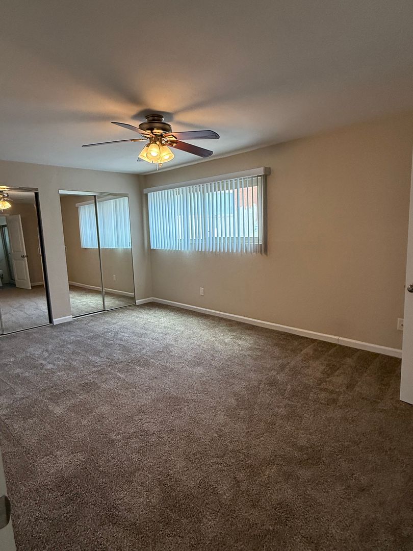 Mesa Villa Apartments