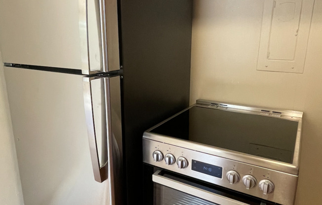 1 bed, 1 bath, 588 sqft, $1,625, Unit 101