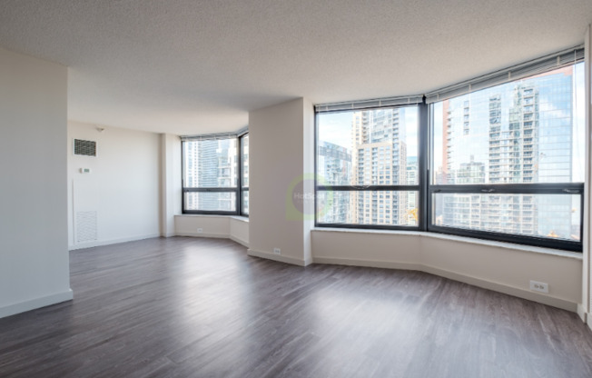 204 N HBR DR