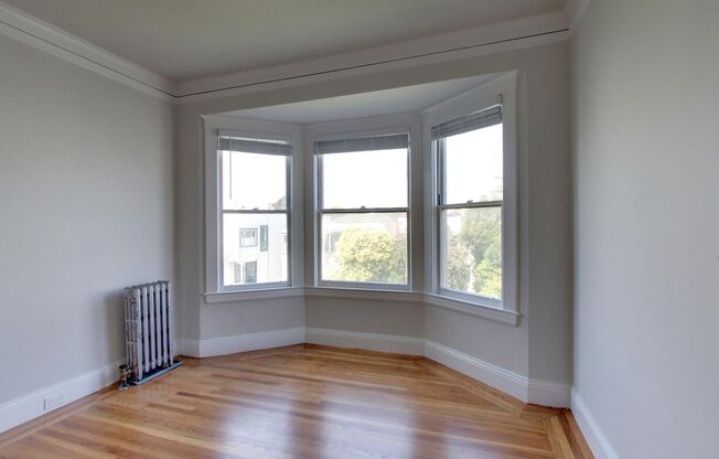 221 24 AVE