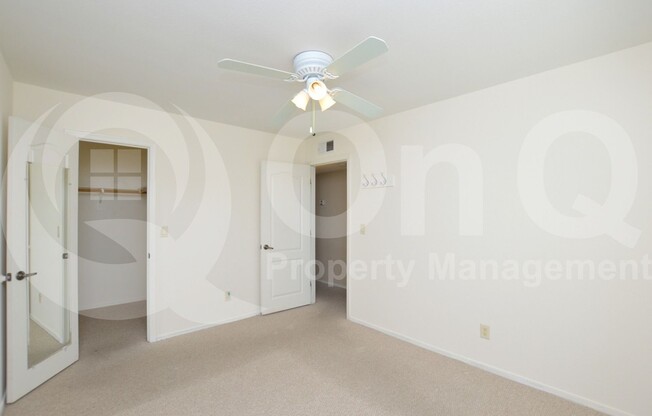 303 N MILLER RD