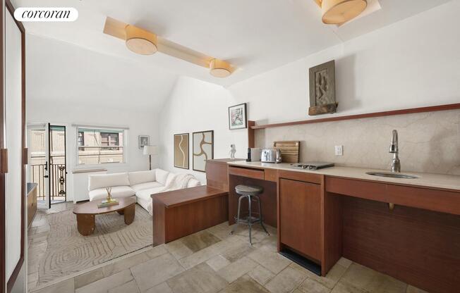 1 bed, 2 baths, $6,995, Unit PHH