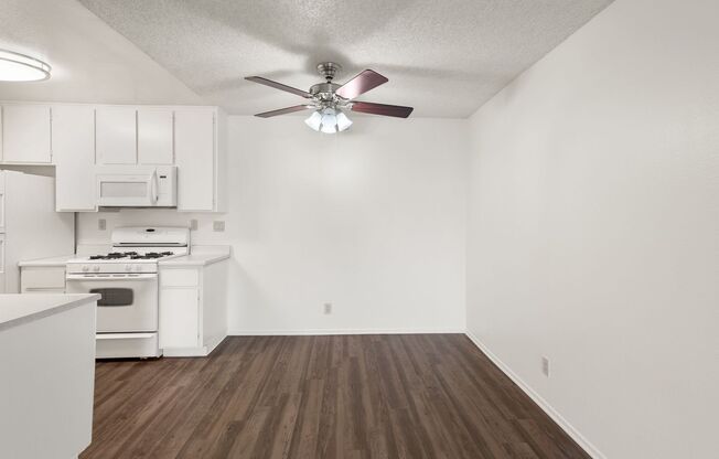 1 bed, 1 bath, 687 sqft, $1,895, Unit 0202