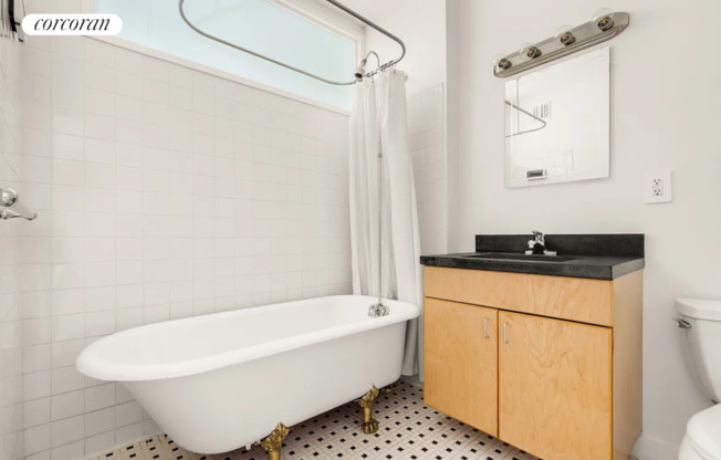 156 W 130 ST