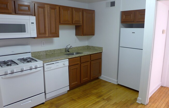 Marshfield Apartments