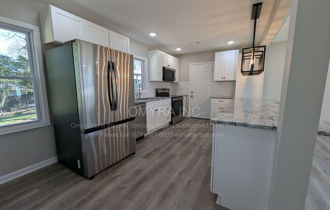 Newly Renovated 3 Bedroom House in Decatur with a Fenced-in Yard!