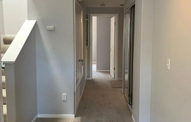 Beautiful 3 Bedroom Condo in Gated Community – San Francisco!