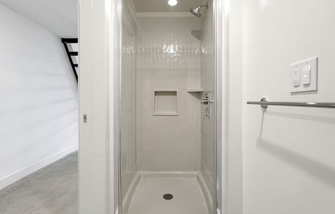 1 bed, 1 bath, 412 sqft, $2,245, Unit 102-A