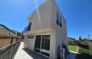 4 beds, 2 baths, $5,950, Unit 5051 Art St