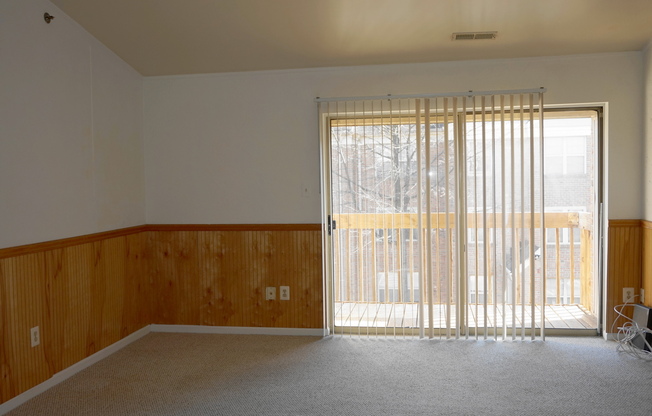 Charming 2 Bedroom/1 Bathroom Apartment in Essex, MD!