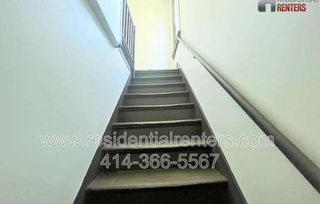 3001 N 1 ST