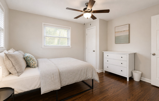 4022 BROOKCREST CIR
