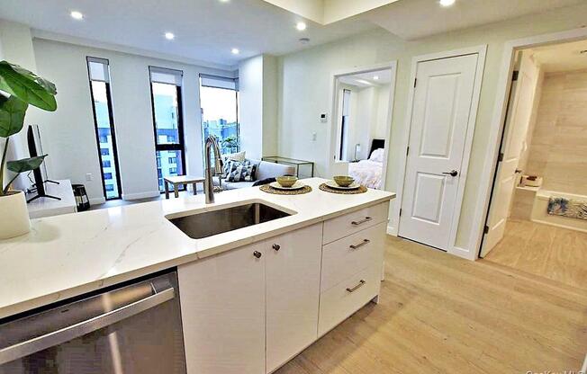1 bed, 1 bath, 565 sqft, $3,600, Unit 8A