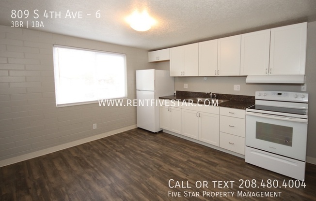 809 S 4th Ave