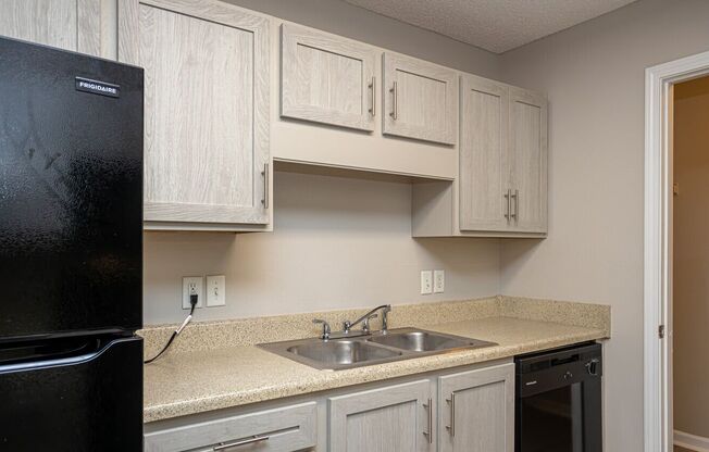 Hampton House Apartments