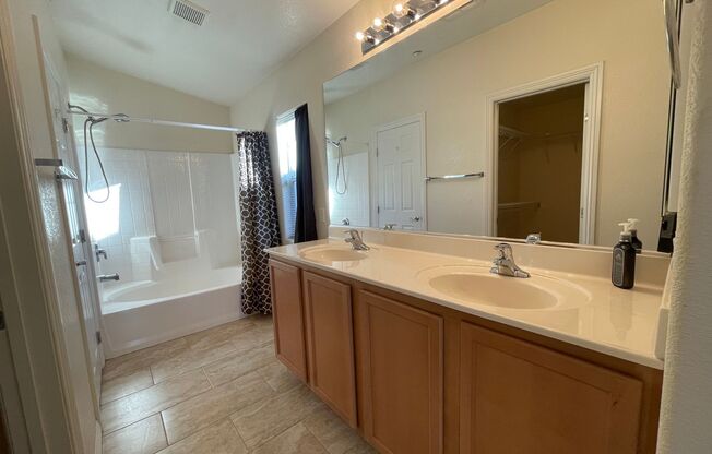 10122 ASpen Rose Unit 101