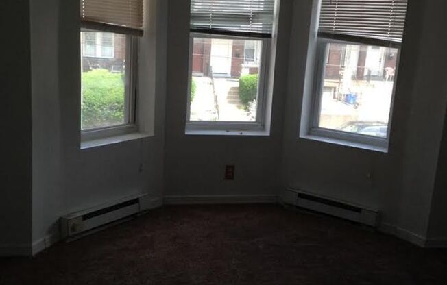 1 bed, 1 bath, $950