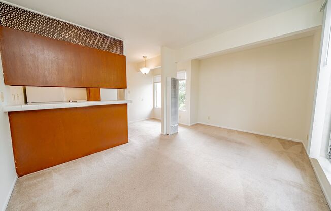 1 bed, 1 bath, $1,595, Unit 6