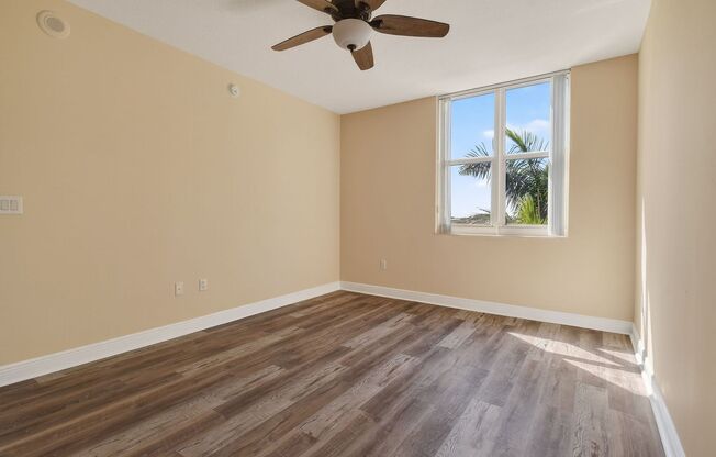 1 bed, 1 bath, 755 sqft, $2,550, Unit #426