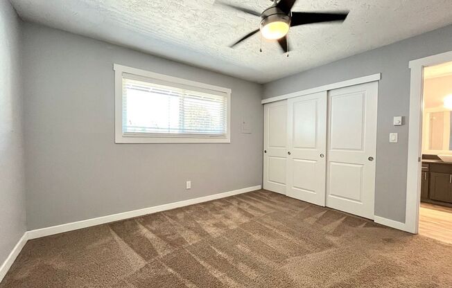 1 bed, 1 bath, 555 sqft, $1,275, Unit 20
