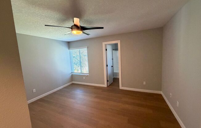 2 beds, 2 baths, 980 sqft, $2,625, Unit L207