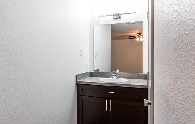 2 beds, 2 baths, $1,749, Unit 1901B